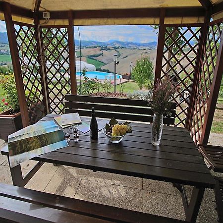 Nice Flat In Arcevia With Swimming Pool Bagian luar foto