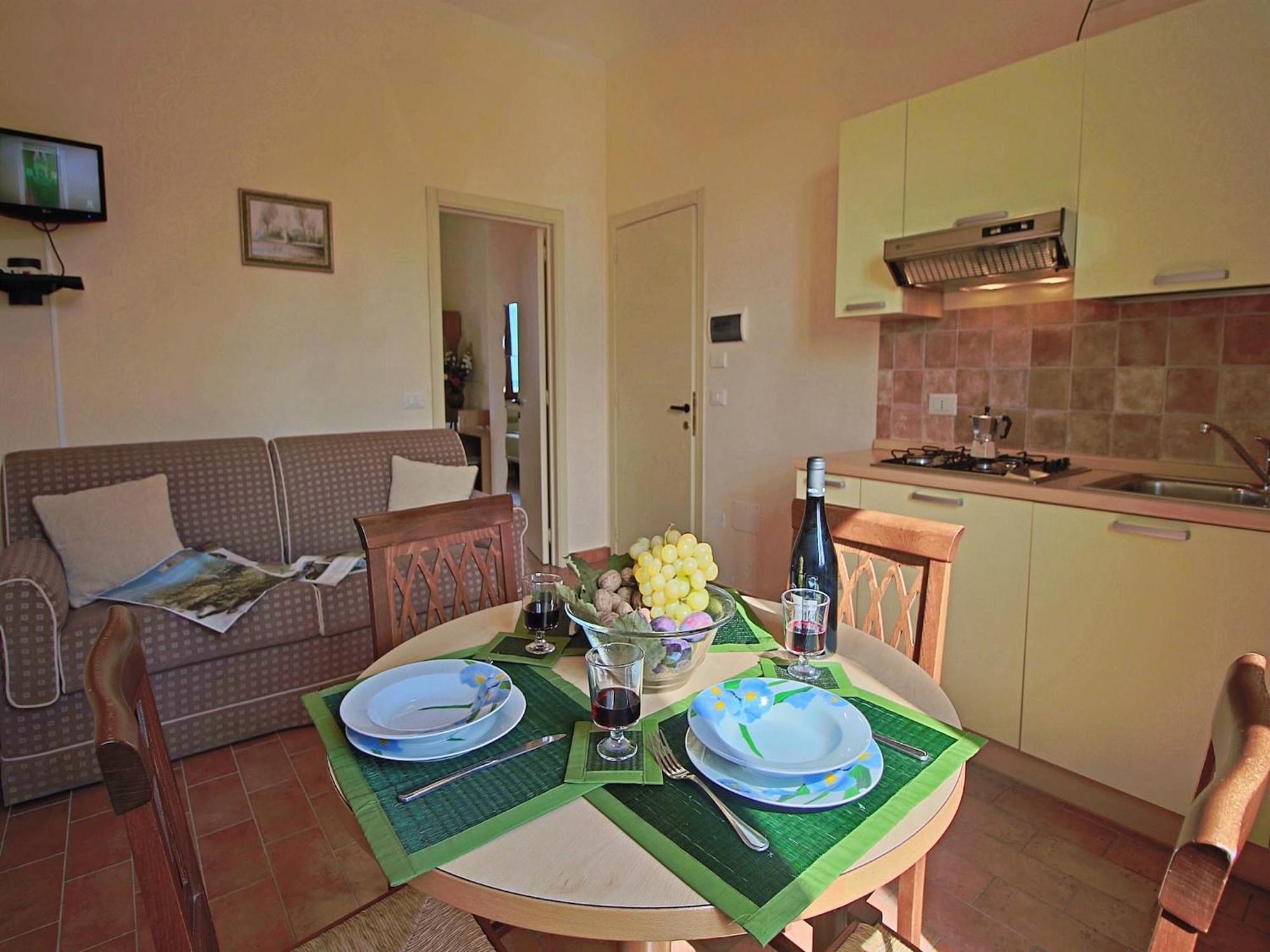 Nice Flat In Arcevia With Swimming Pool Bagian luar foto