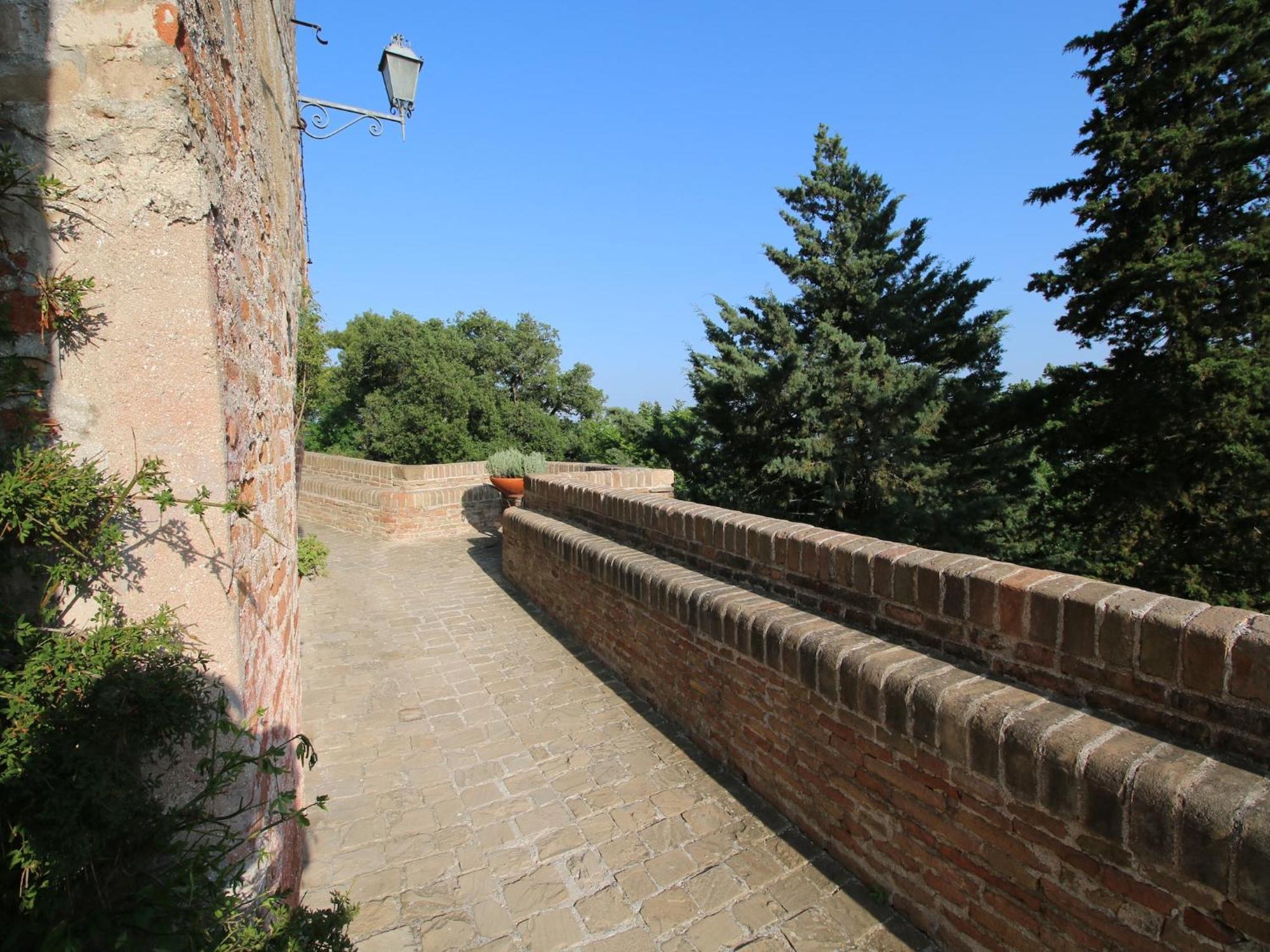 Nice Flat In Arcevia With Swimming Pool Bagian luar foto